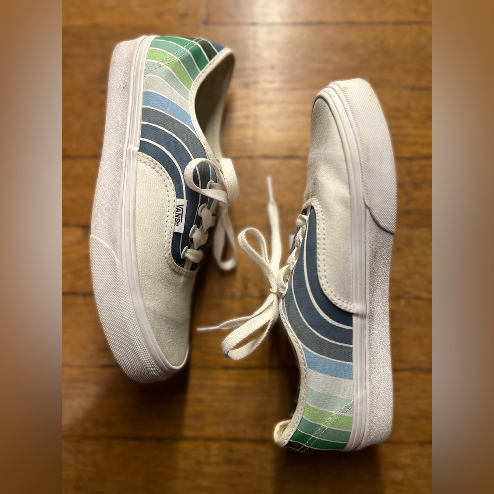Vans Low-Top Sneakers in White with Blue and Green Wave Stripes